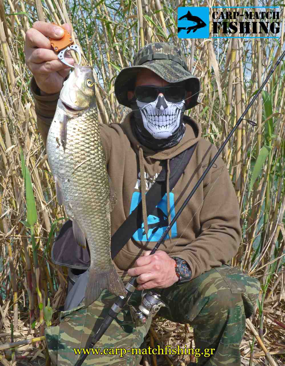 black skull bandana tube uv alpine thermal carpmatchfishing